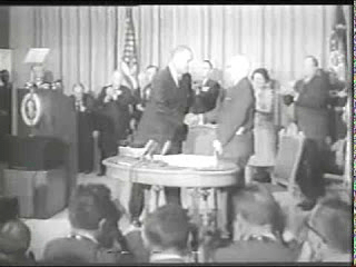Inside App_ 'President Lyndon Johnson Signs Medicare Law' (1)