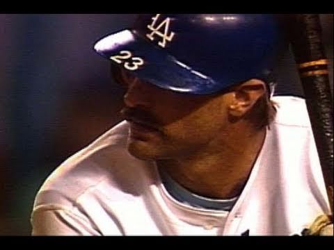MLB Vault: 1988 World Series, Game 1_ A's @ Dodgers (1)
